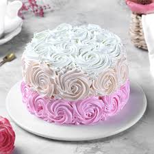 Rossy Designer Cake