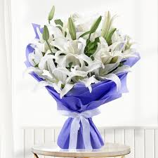 Best White Lilies Bouquet
