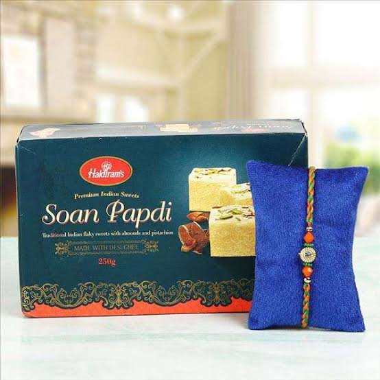 Rakhi N Soan Papdi Box